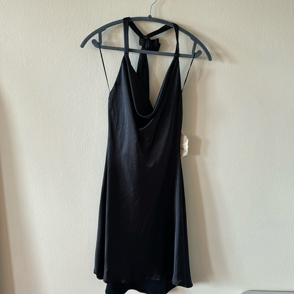 Daphne Satin Dress black